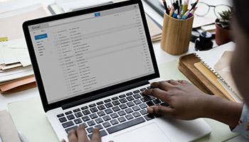 8-dos-and-donts-for-thanksgiving-email-templates-catchy-subject-lines