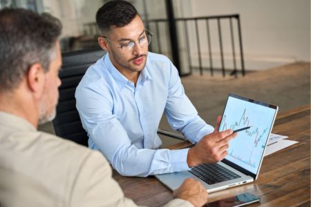 SEO specialist with client.