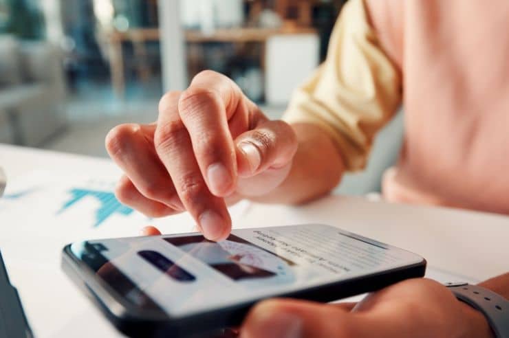mobile search experience and website usability optimization techniques